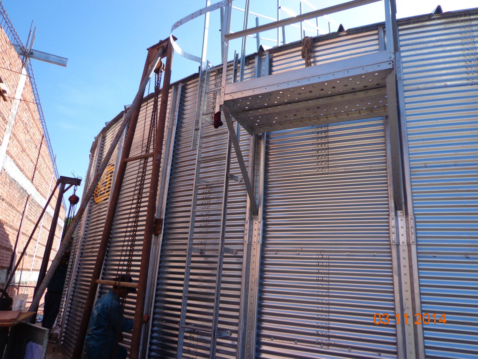 Lắp đặt silo chứa lúa, ngô - Nhà máy bột mì cty Inter Flour